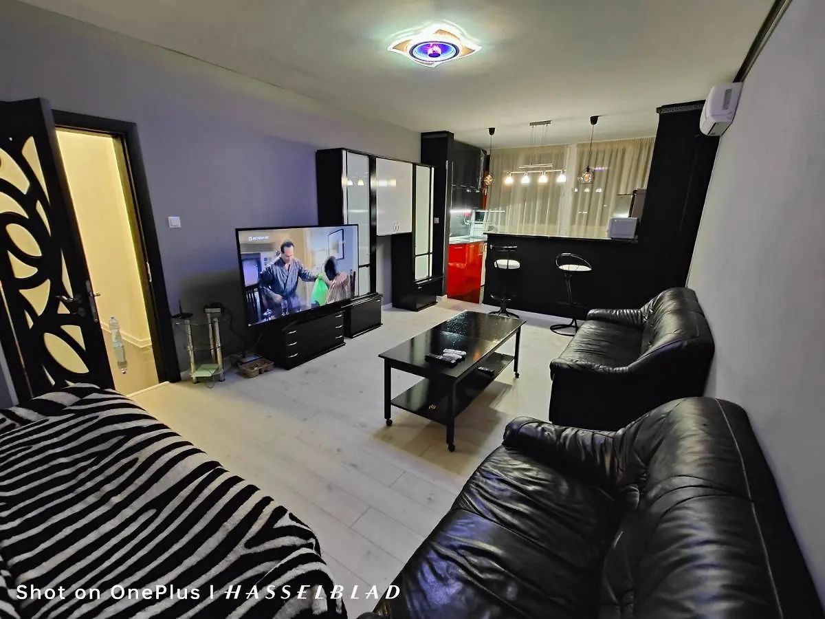Тристаен Апартамент В Центъра Sofía Apartamento